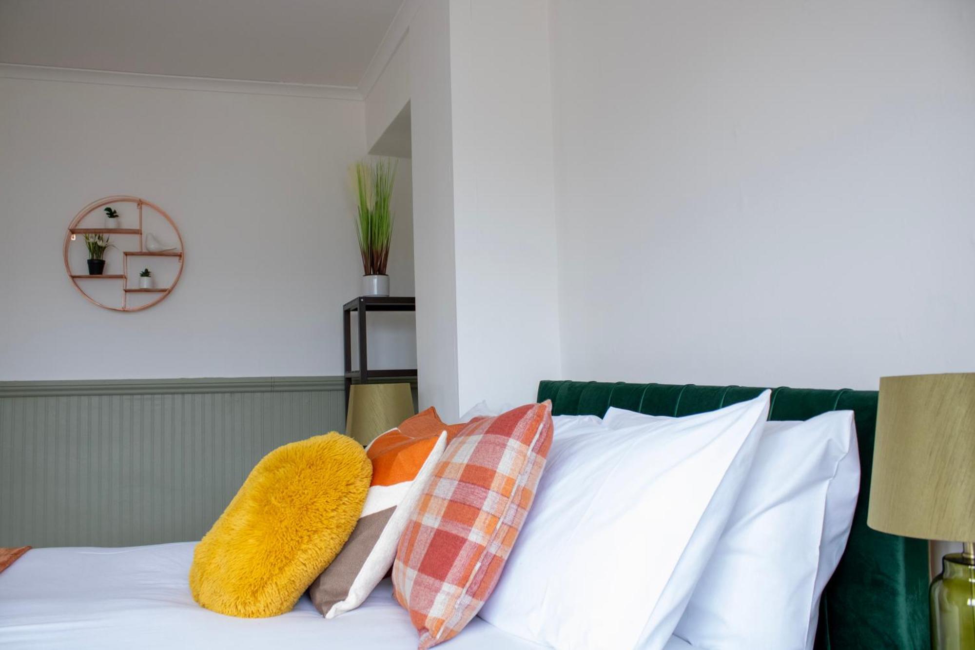 Harvard House, Stylish 3 Bedroom House In Solihull 5 Mins To The Nec, Bhx ,Jlr With Free Parking Birmingham Dış mekan fotoğraf