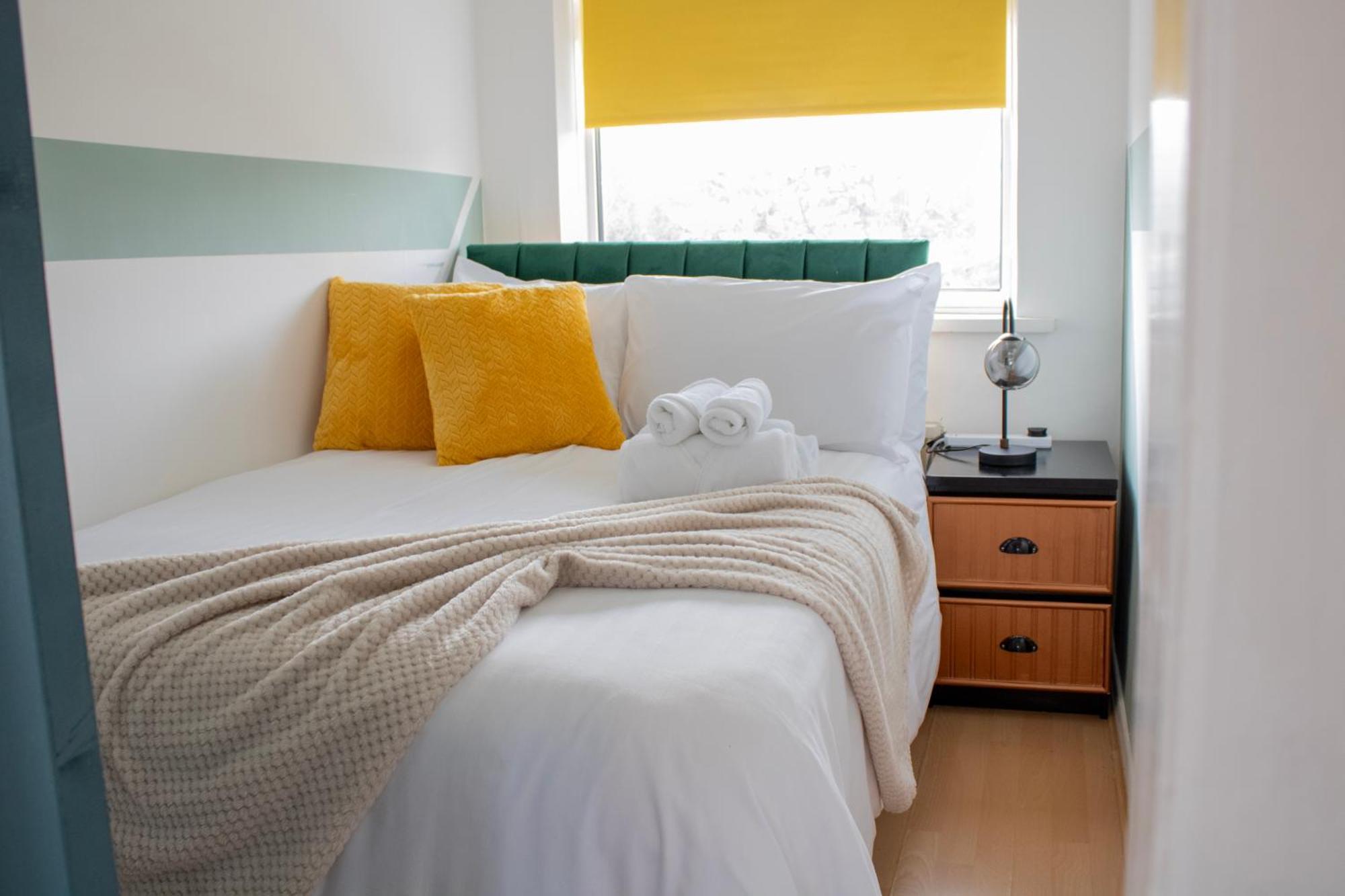 Harvard House, Stylish 3 Bedroom House In Solihull 5 Mins To The Nec, Bhx ,Jlr With Free Parking Birmingham Dış mekan fotoğraf