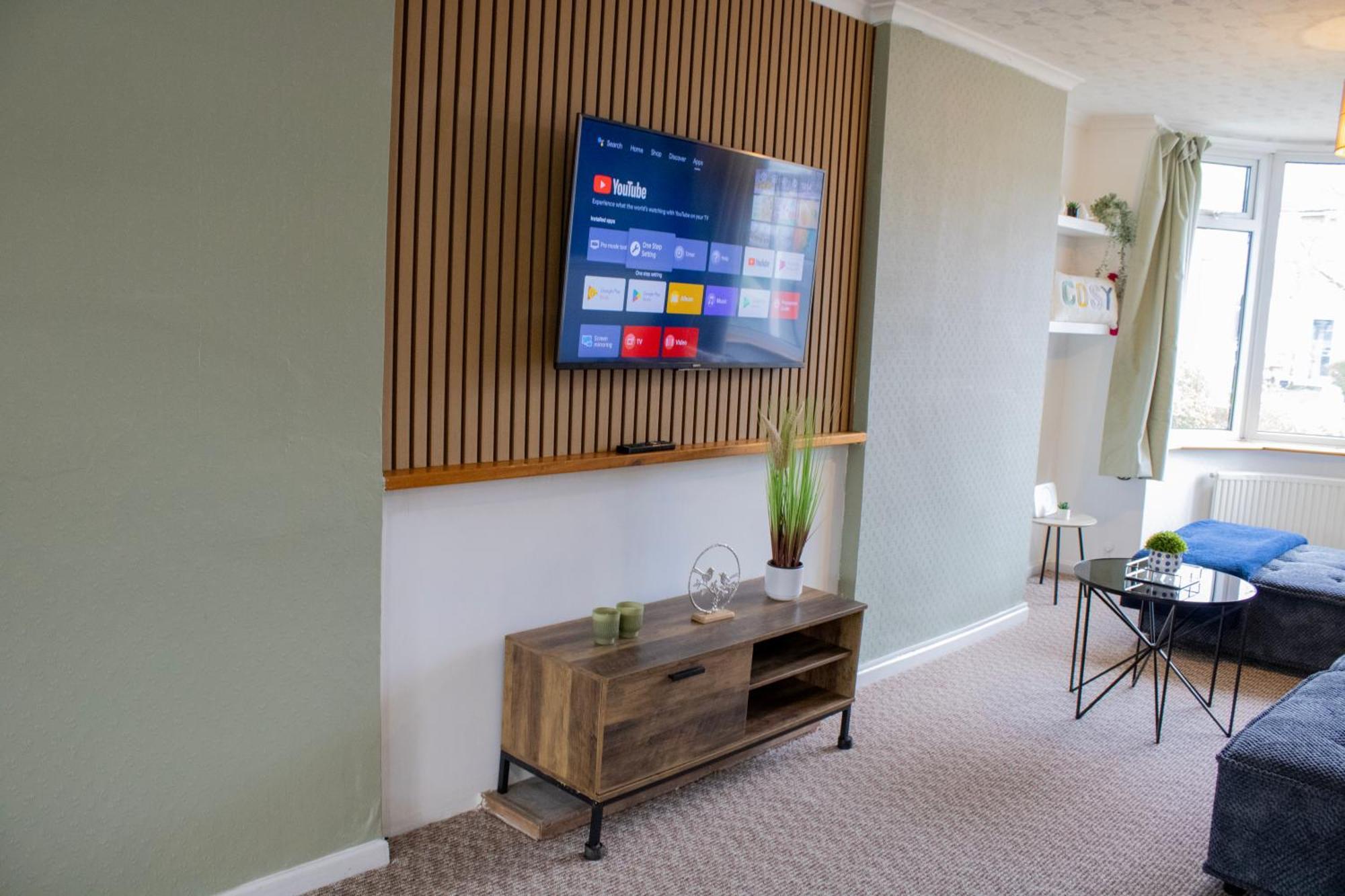 Harvard House, Stylish 3 Bedroom House In Solihull 5 Mins To The Nec, Bhx ,Jlr With Free Parking Birmingham Dış mekan fotoğraf